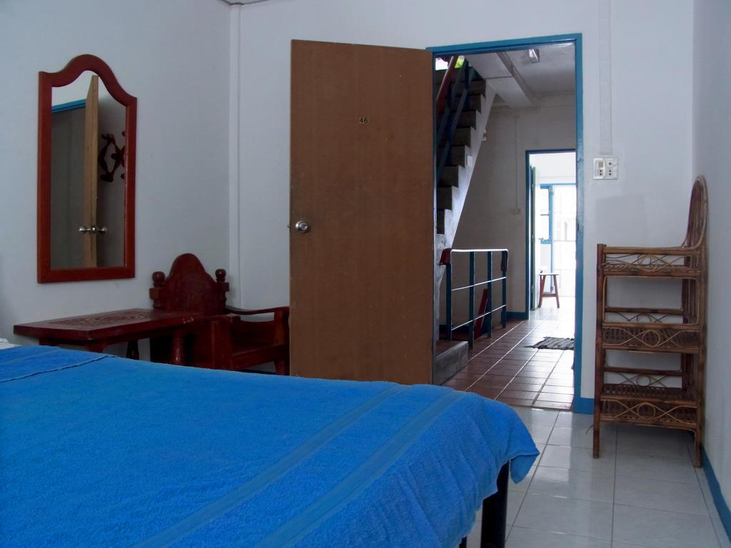 Niku Guesthouse Patong Eksteriør bilde
