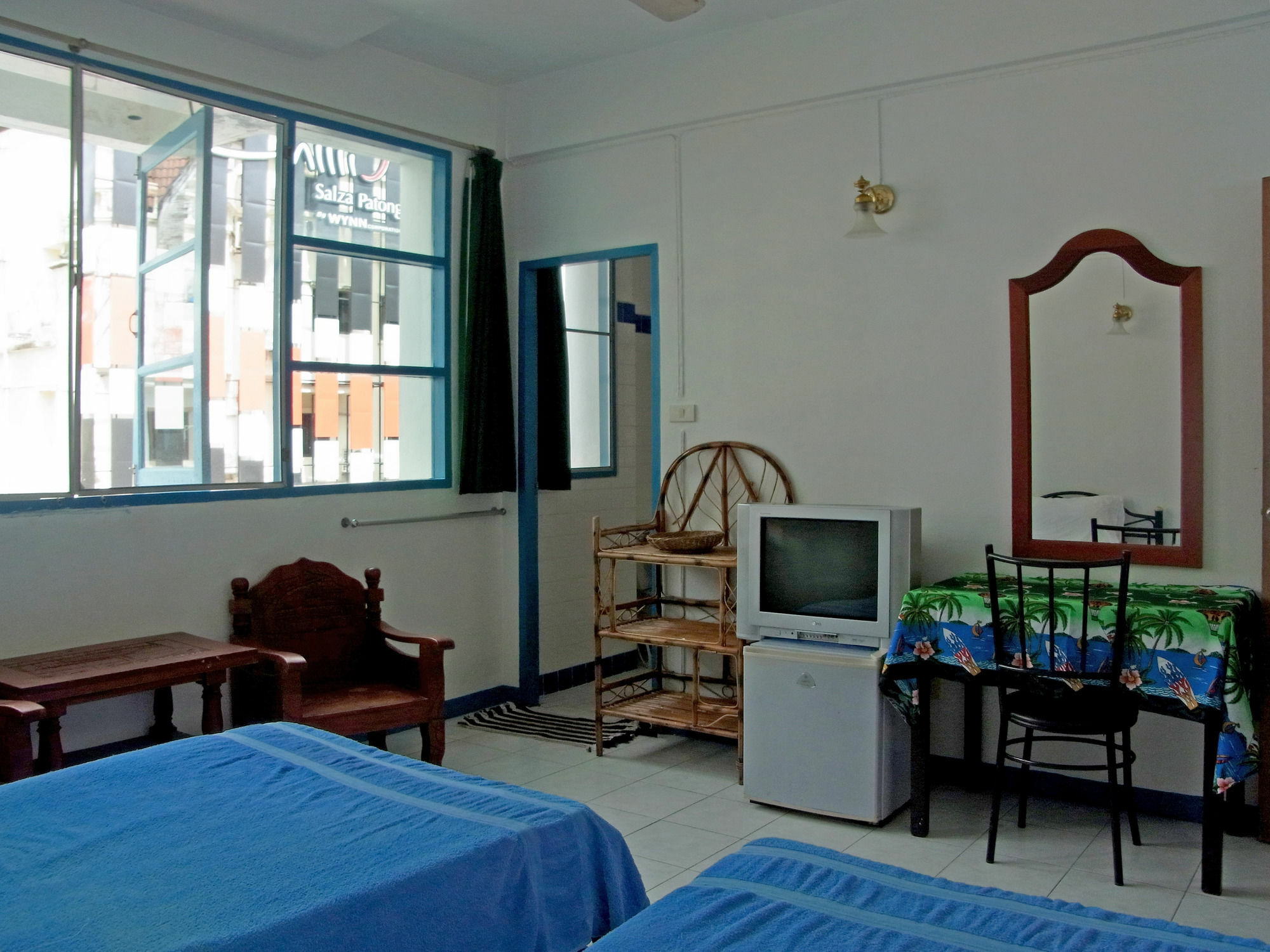 Niku Guesthouse Patong Eksteriør bilde