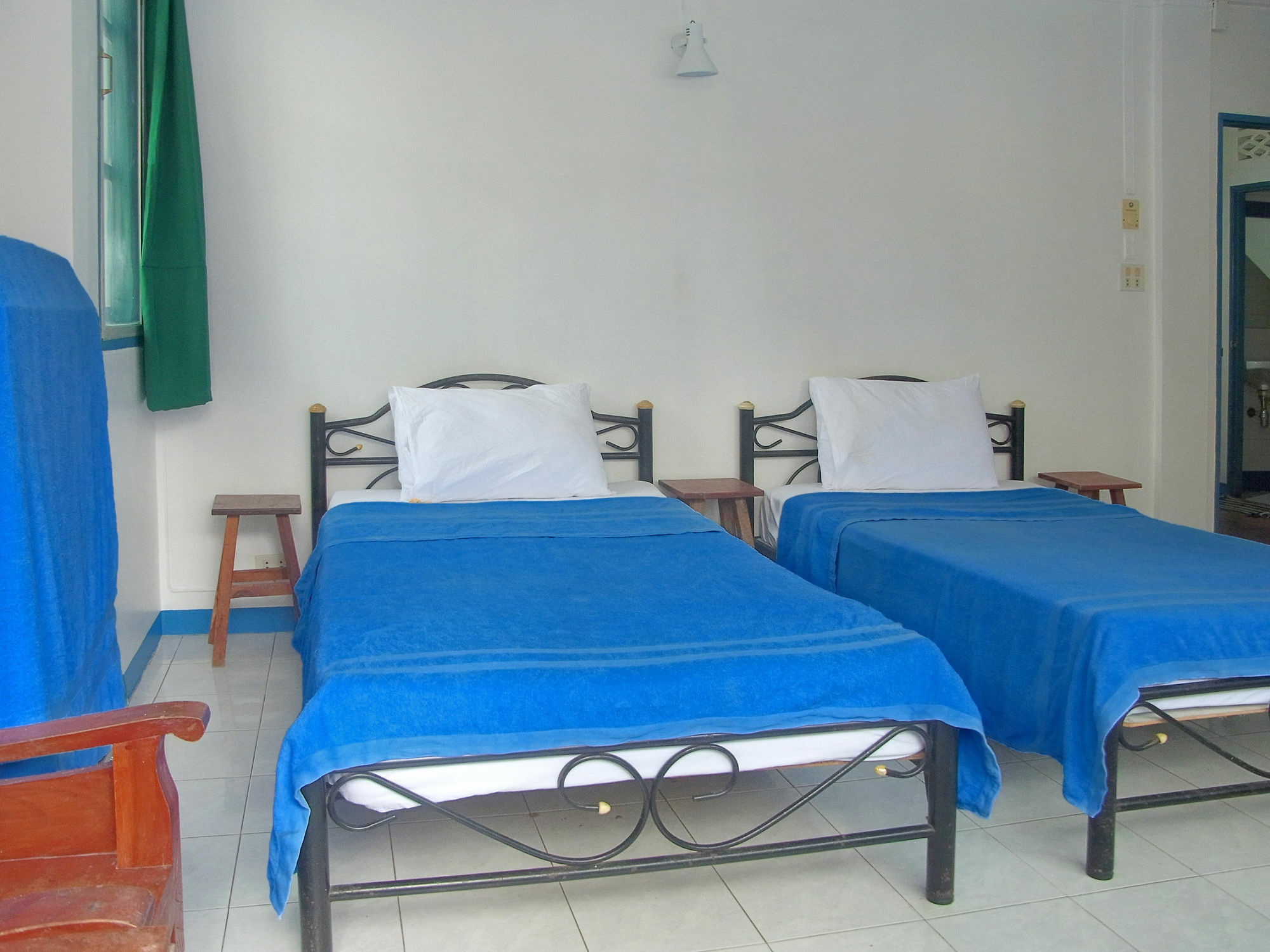 Niku Guesthouse Patong Eksteriør bilde