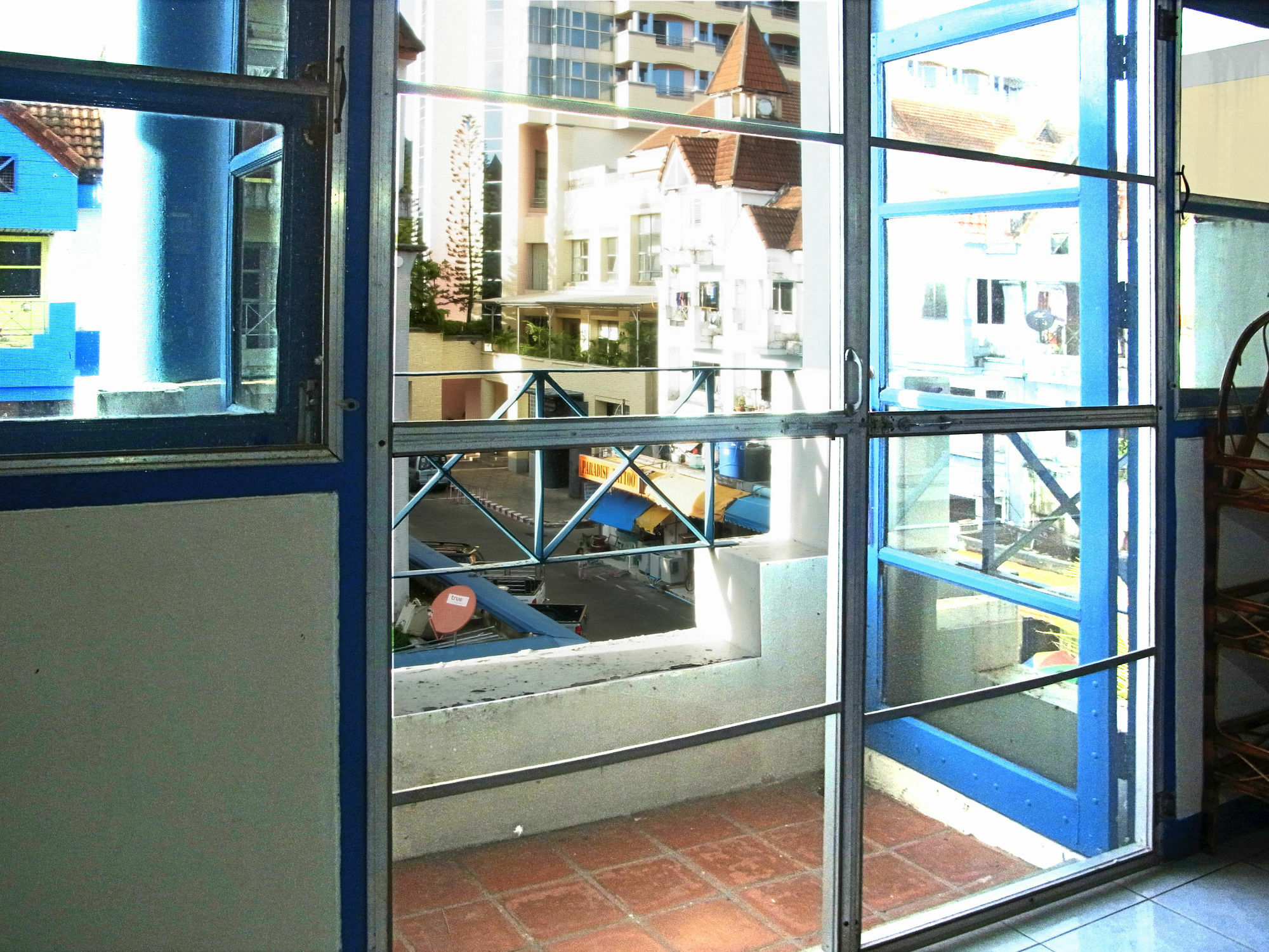 Niku Guesthouse Patong Eksteriør bilde