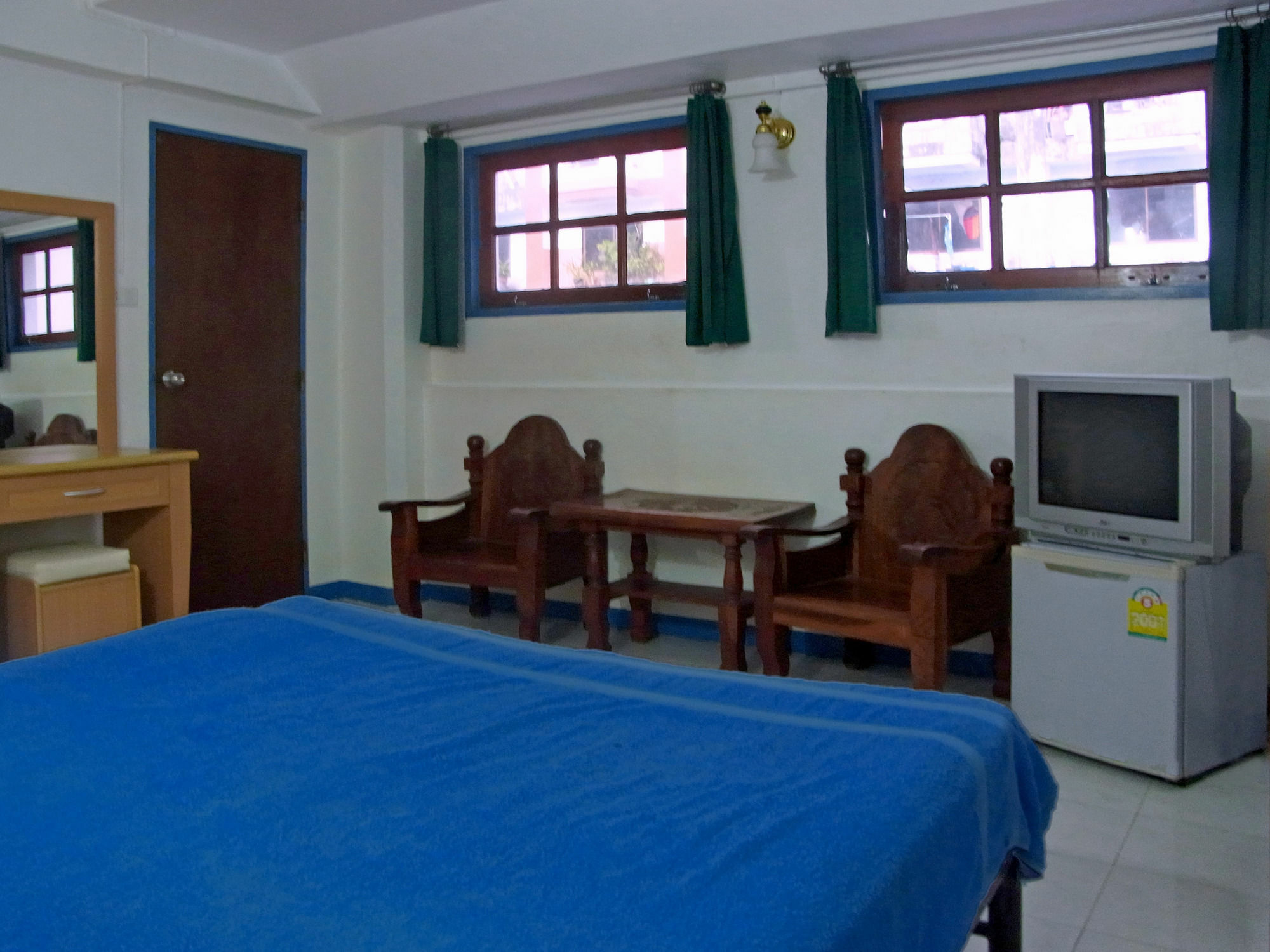 Niku Guesthouse Patong Eksteriør bilde